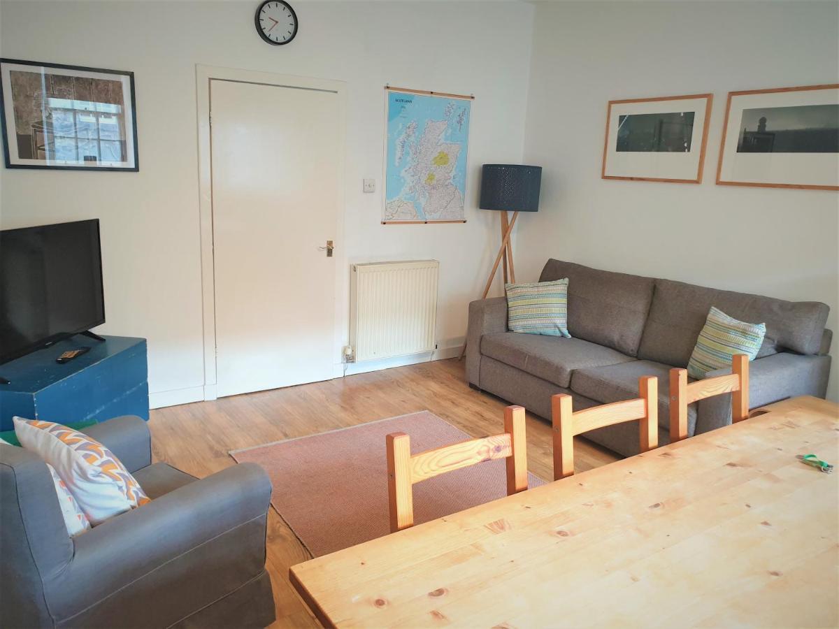 Apartamento Canongate - Spacious And Historic 2 Bed Flat On Royal Mile Edimburgo Exterior foto